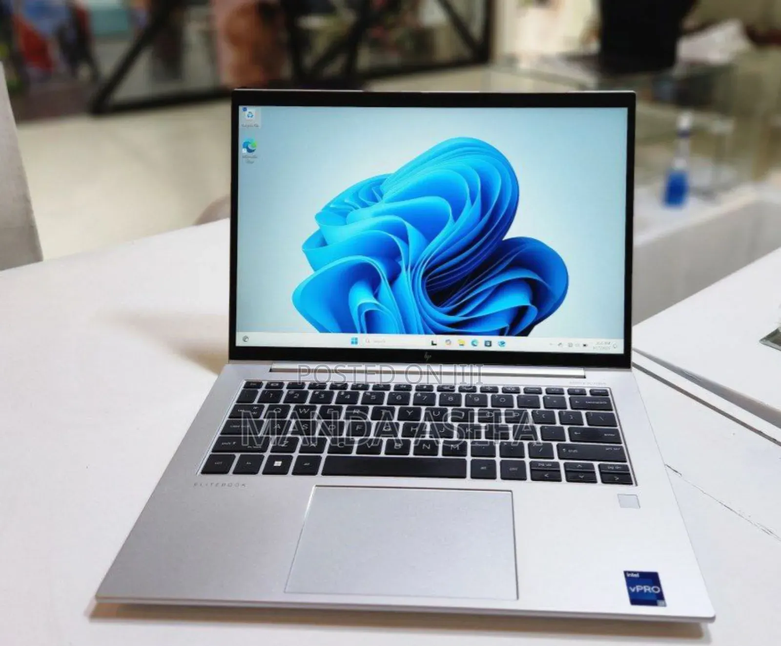 New Laptop HP EliteBook 840 10 16GB Intel Core I7 SSD 512GB