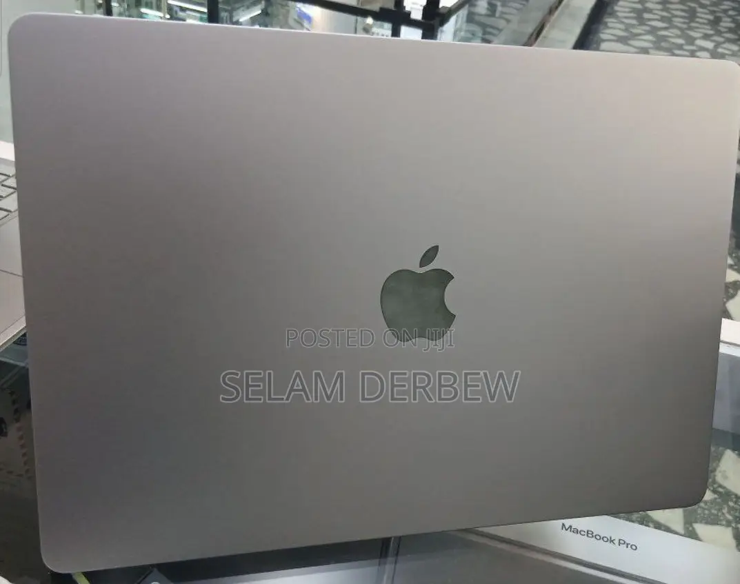 New Laptop Apple MacBook Air 2024 M3 15-Inch 8GB Apple M3 SSD 256GB