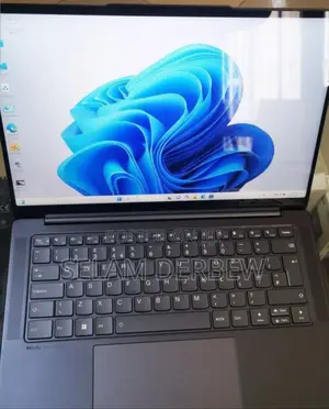 New Laptop Lenovo Yoga 7i 4GB Intel Core I7 SSD 1T