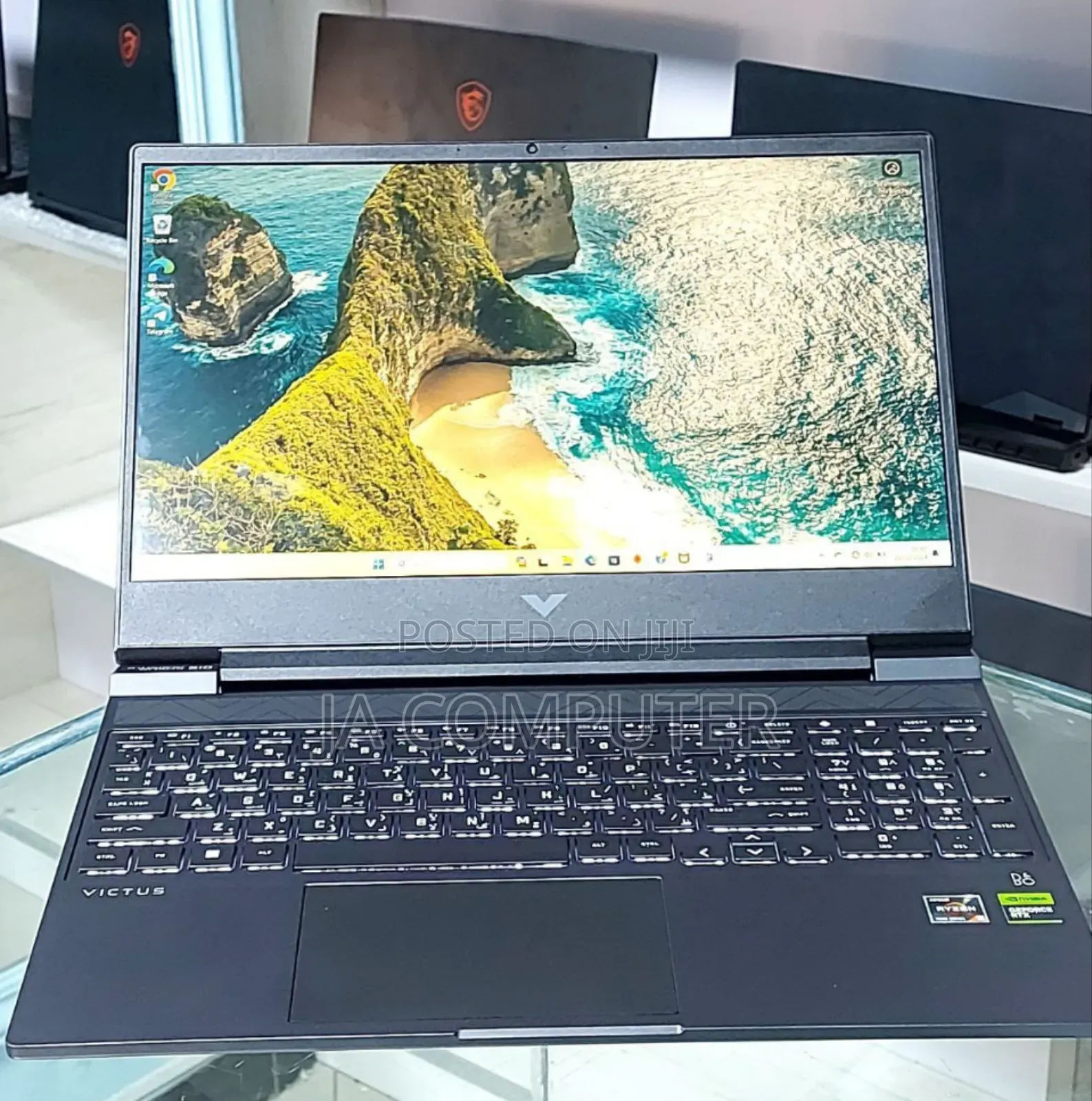 New Laptop HP Victus 16 16GB AMD Ryzen 5 SSD 512GB