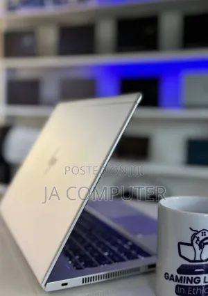 New Laptop HP EliteBook 840 G5 16GB Intel Core I5 SSD 512GB