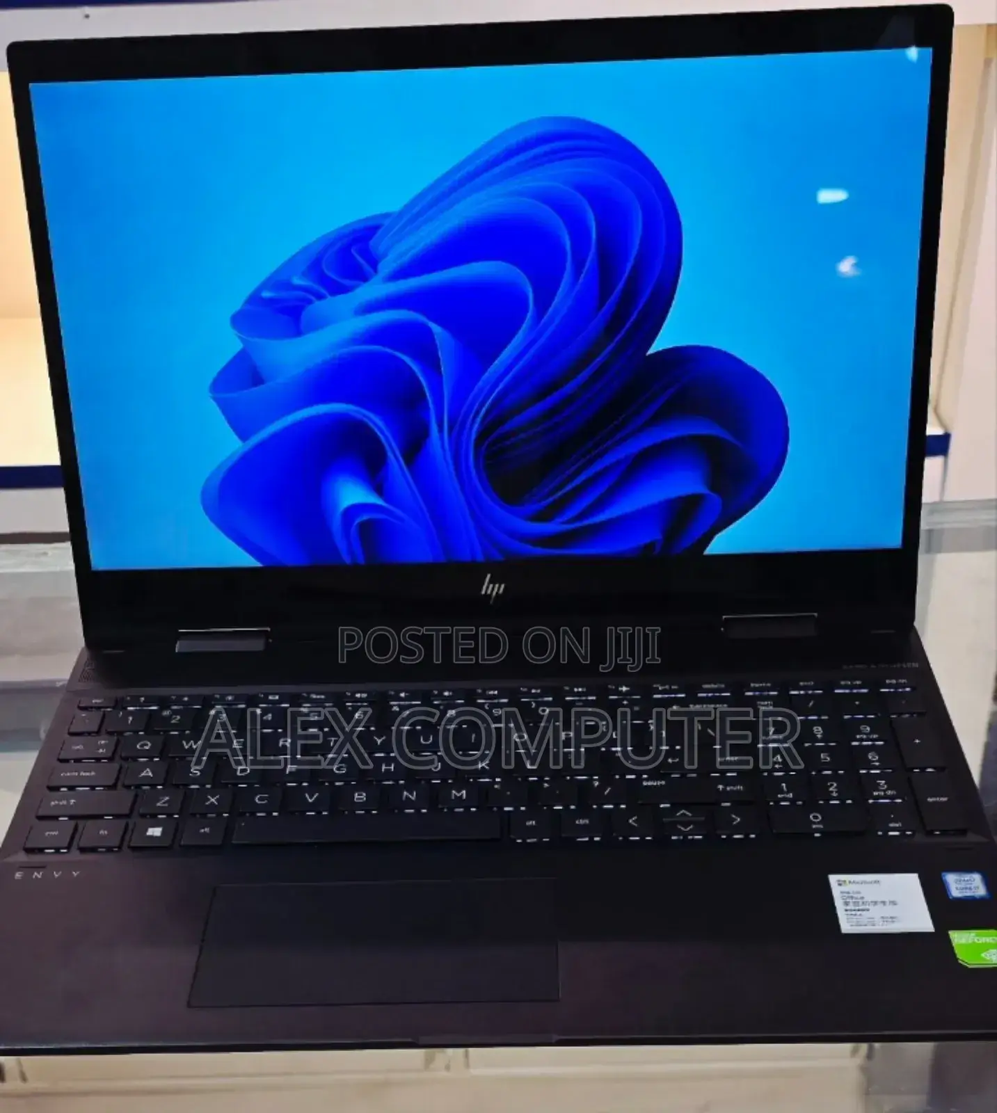 New Laptop HP Envy X360 16GB Intel Core I7 SSD 512GB