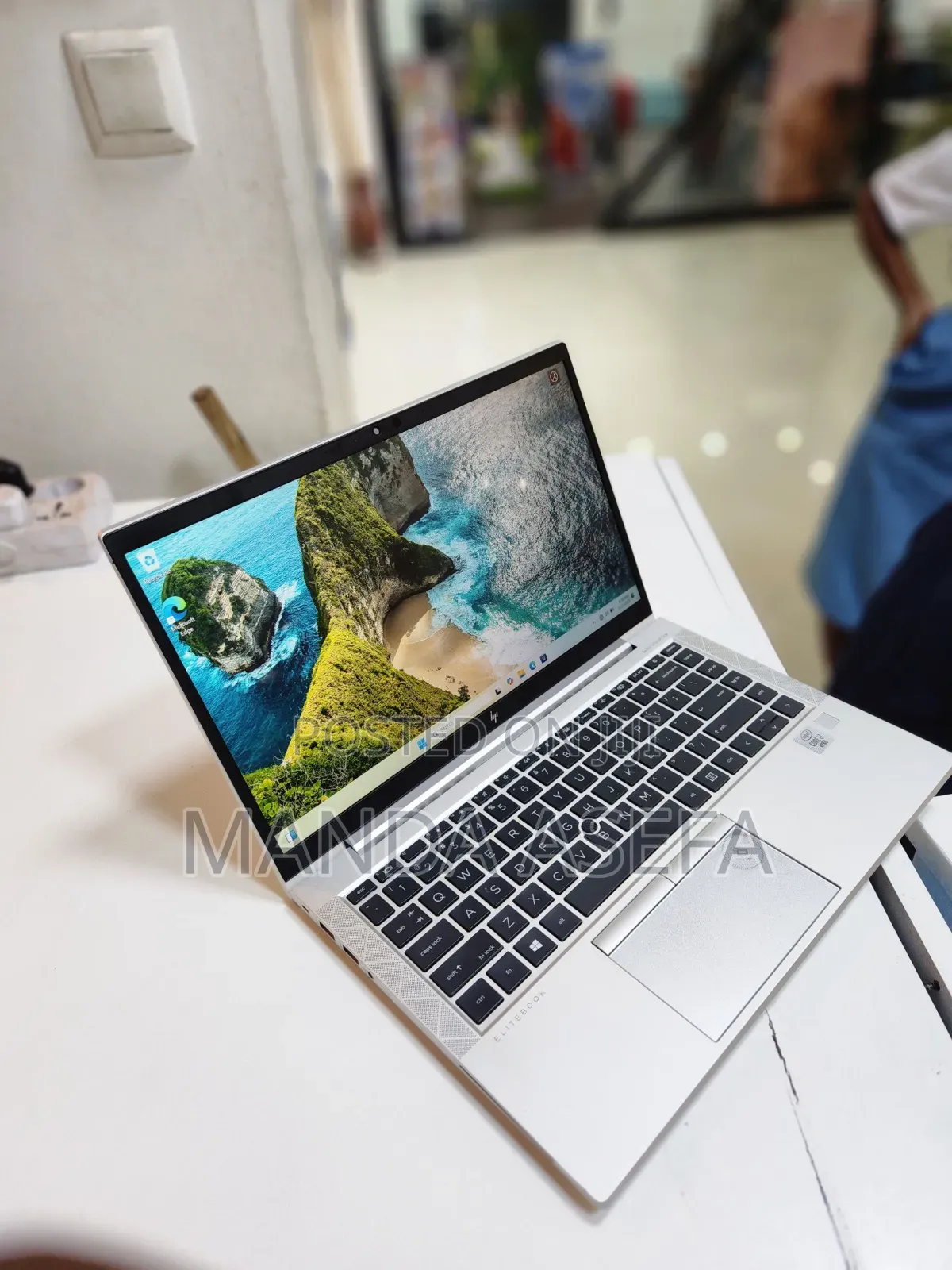New Laptop HP EliteBook 840 G7 16GB Intel Core I7 SSD 512GB