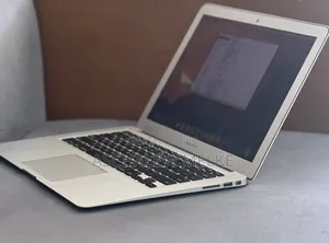 New Laptop Apple MacBook Air 2015 4GB Intel Core I5 SSD 128GB