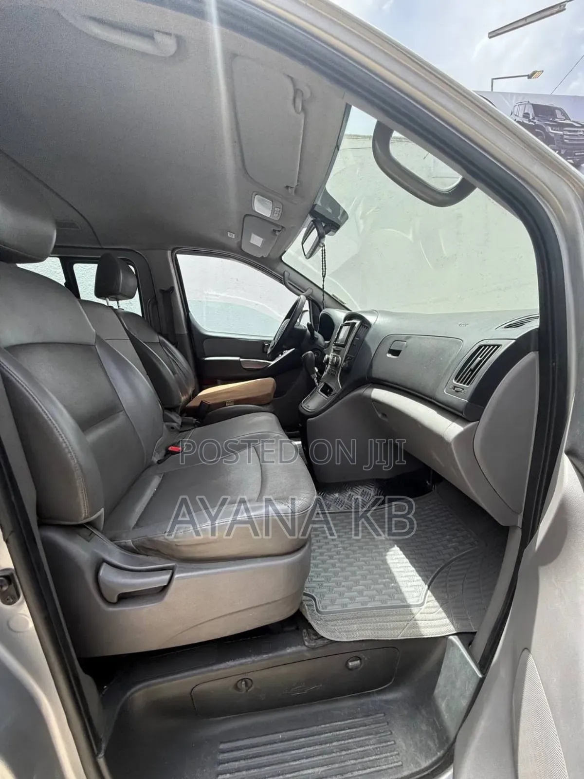 Hyundai Starex 2015 Gray