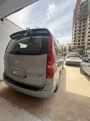 Hyundai Starex 2015 Gray