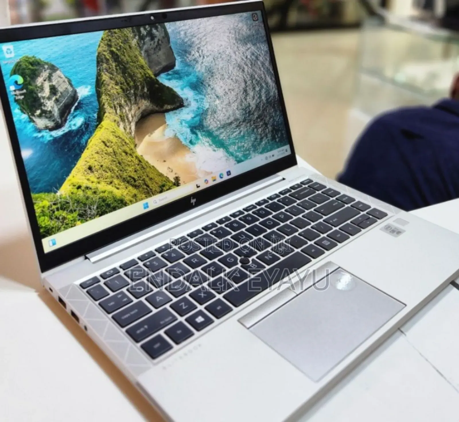 New Laptop HP EliteBook 840 G7 16GB Intel Core I7 SSD 512GB