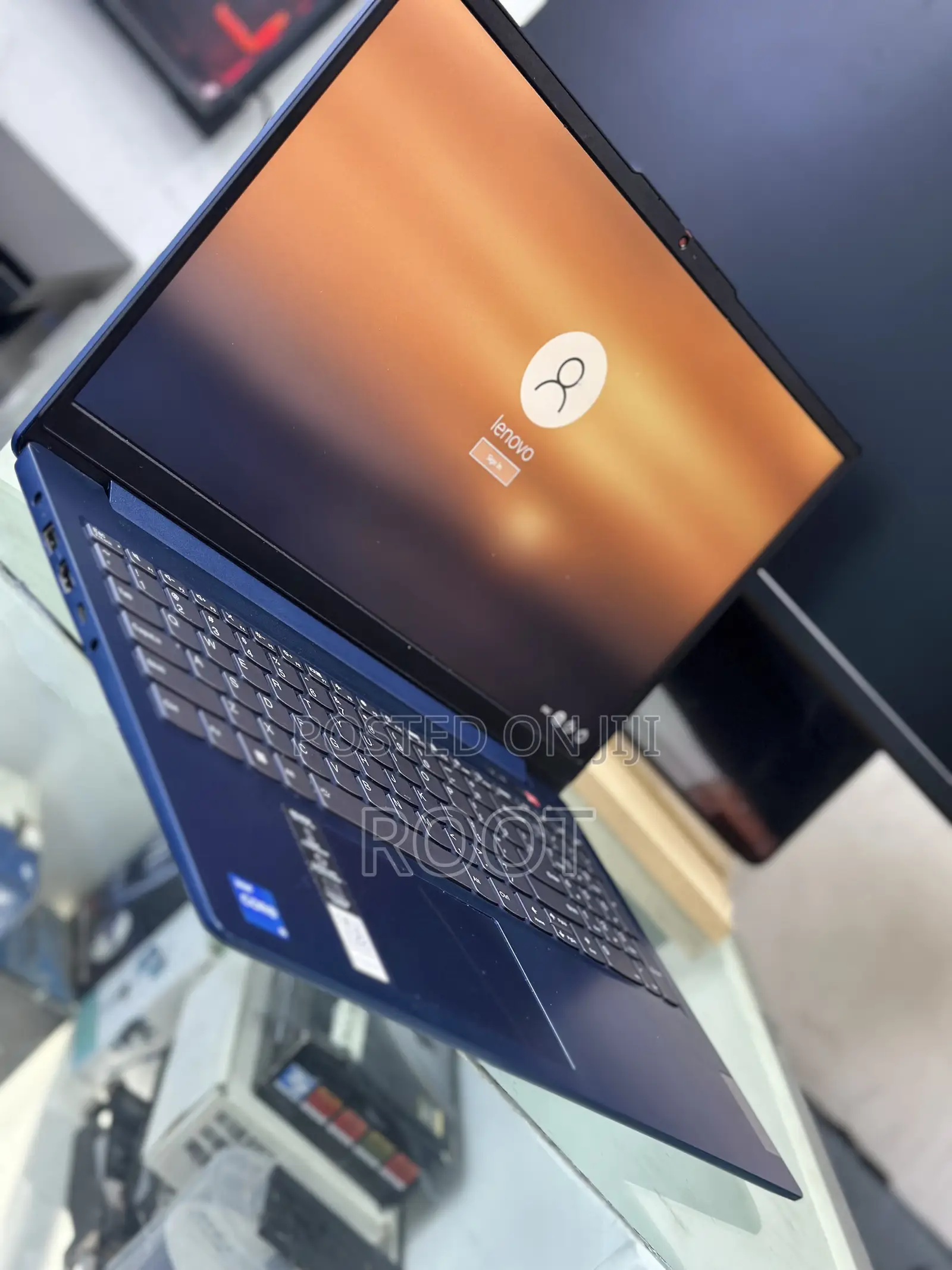 New Lenovo IdeaPad 5 Slim 13th Gen I7 8GB Intel Core I5 SSD 500GB