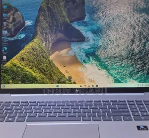 New Laptop HP Pavilion 15 16GB Intel Core I7 SSD 1T