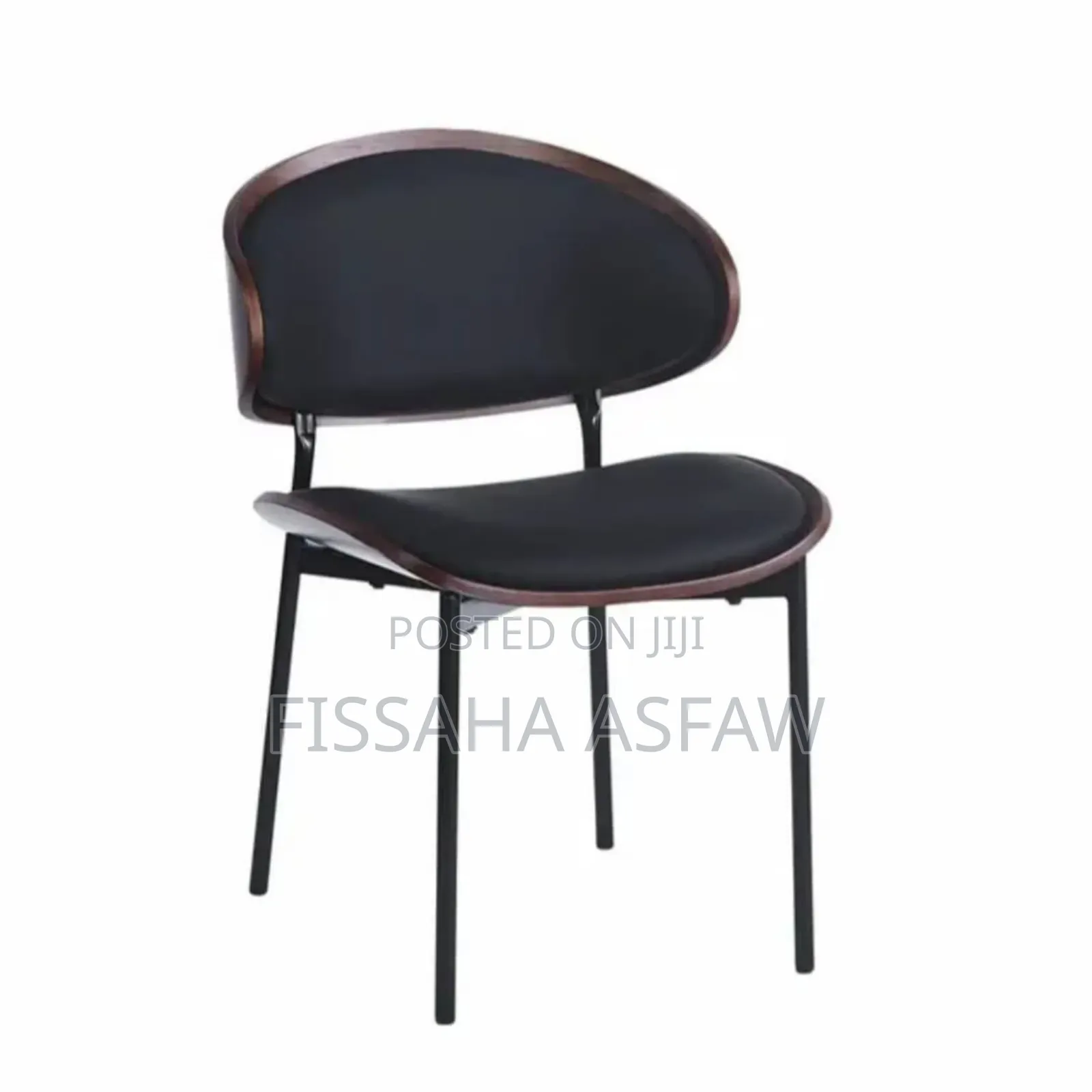 Luxury Restaurant Chairs and Table Set