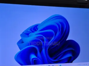 Photo - New Laptop Dell Inspiron 15 16GB Intel Core I7 SSD 1T