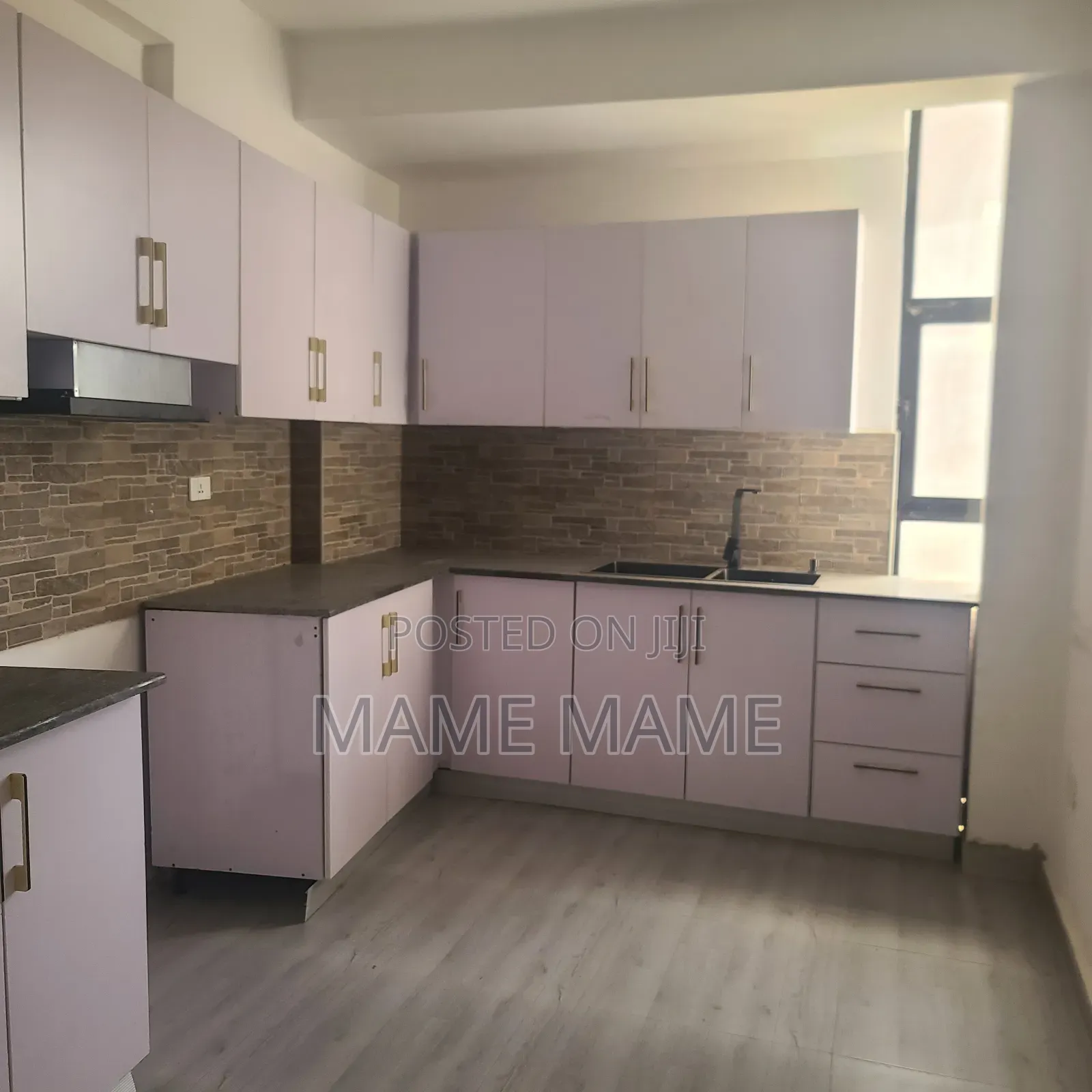 3bdrm Apartment in Addis Abeba, Bole for rent