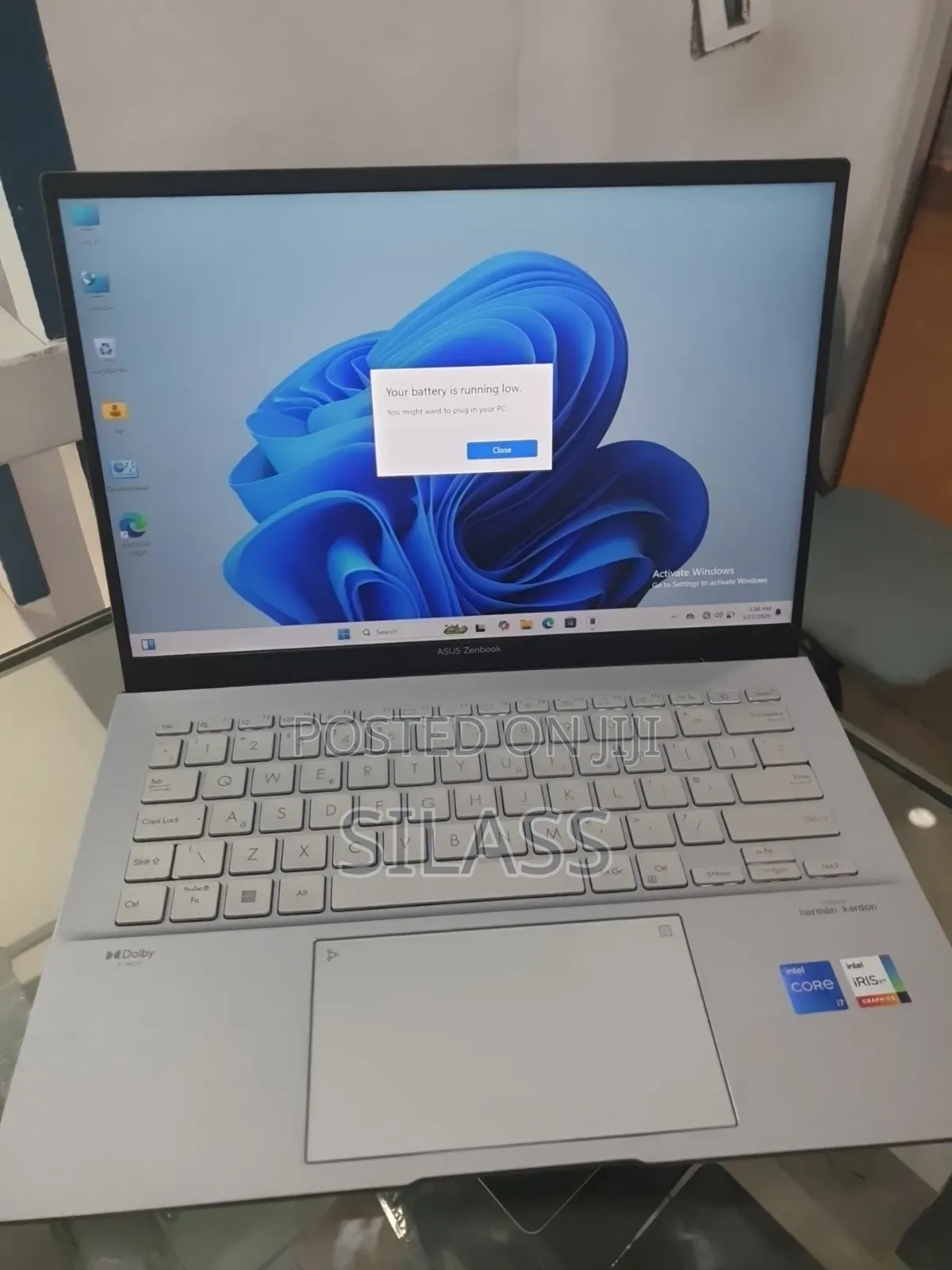 New Laptop Asus ZenBook 13 UX331UN 16GB Intel Core I7 SSD 1T