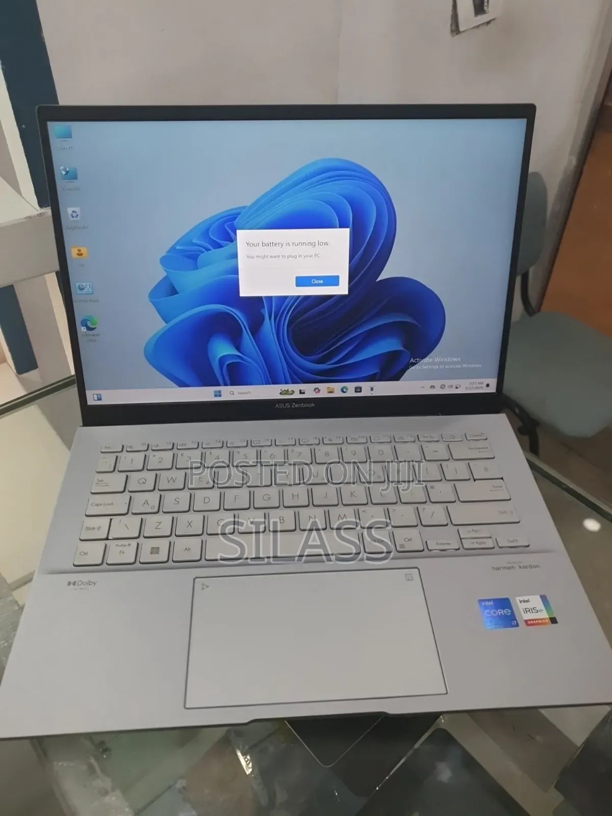 New Laptop Asus ZenBook 13 UX331UN 16GB Intel Core I7 SSD 1T