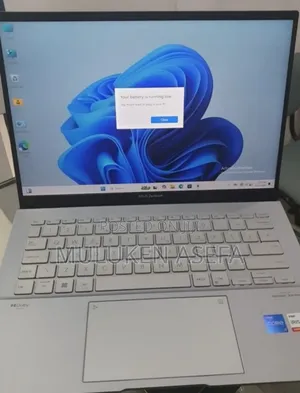 New Laptop Asus ZenBook UX31LA 16GB Intel Core I7 SSD 1T