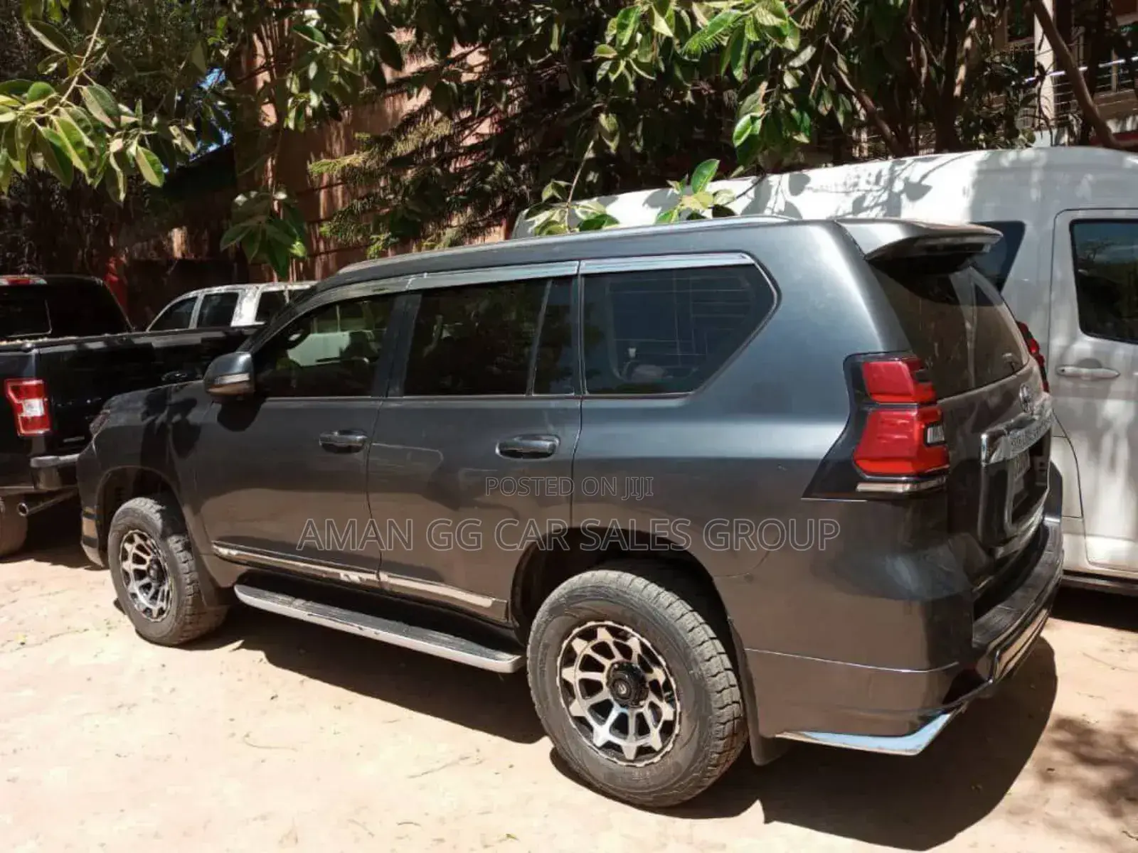 Toyota Land Cruiser 2013 Black