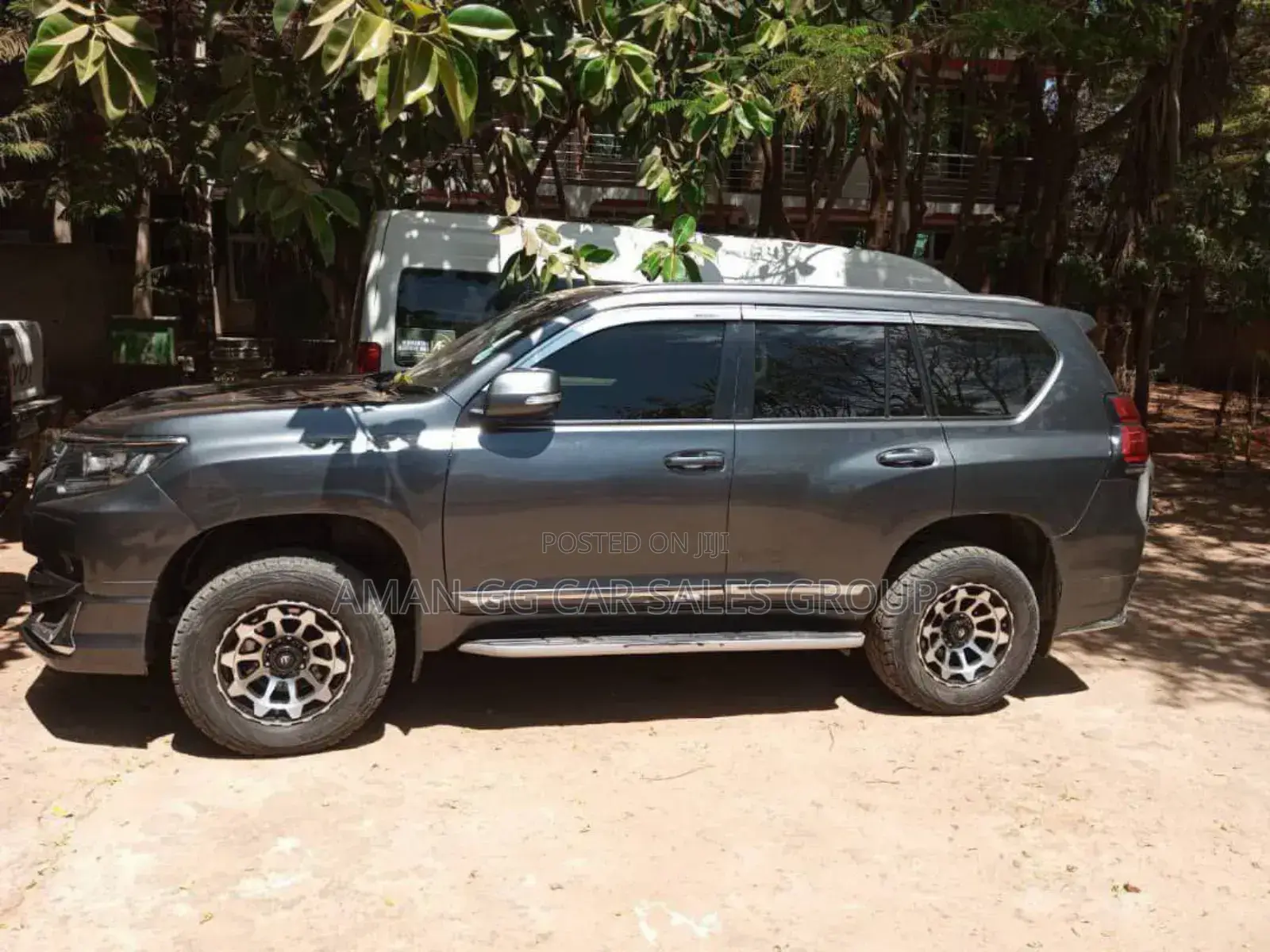 Toyota Land Cruiser 2013 Black