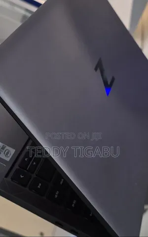 New Laptop HP ZBook 14 32GB Intel Core I7 SSD 1T