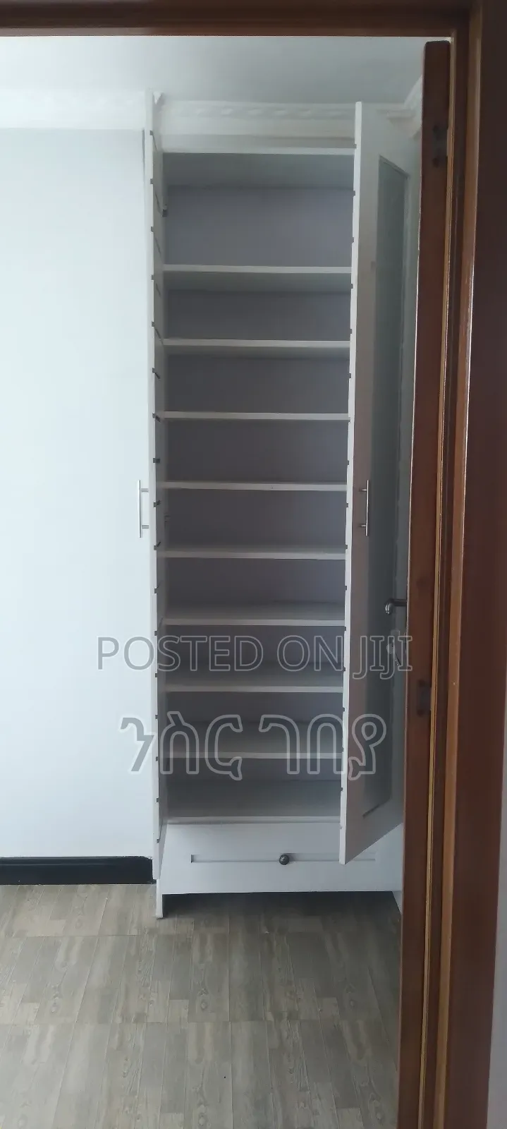 Furnished 3bdrm Condo in Ayat Mekedonia, Yeka for rent