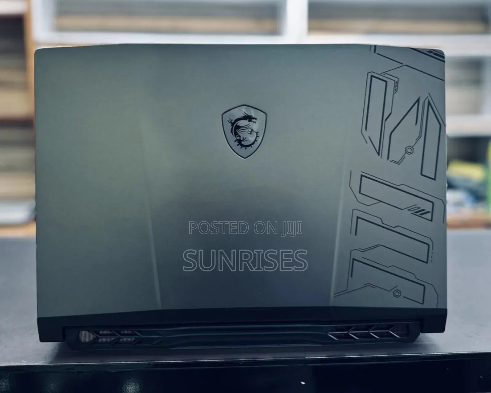 New Laptop MSI Pulse GL66 16GB Intel Core I7 SSD 1T