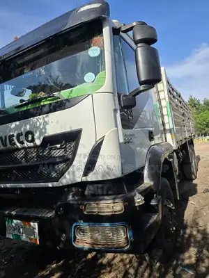 Trucker. Balatoli. Kenatesabi