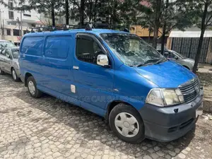 Toyota HiAce 2011 Blue
