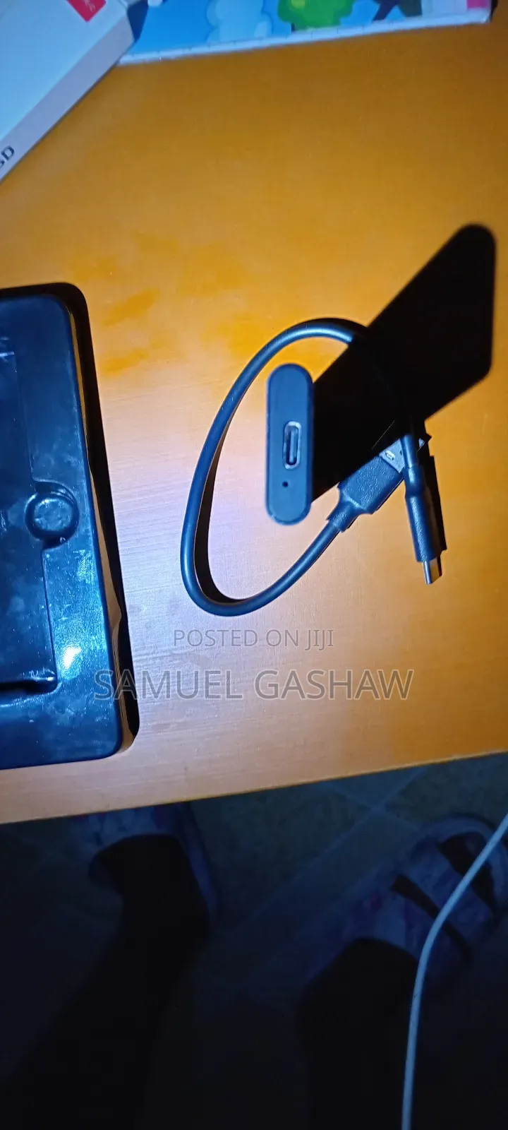 SDD Externalharddisk 2 Tera Connectable With Phone