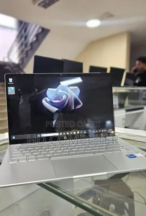 New Laptop HP Pavilion X360 14 16GB Intel Core I5 SSD 512GB