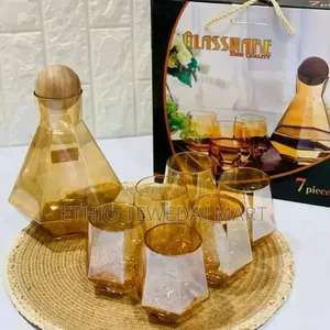 Photo - 7 PCS Diamond Shaped Glassware Set