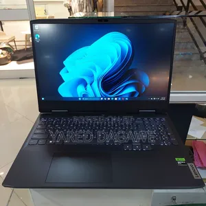 New Laptop Lenovo LOQ 15IRH8 16GB AMD Ryzen 5 SSD 512GB