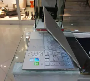 New Laptop HP 16GB Intel Core I5 SSD 512GB