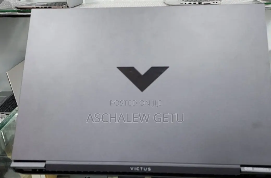 New Laptop HP Victus 15 16GB Intel Core I7 SSD 512GB