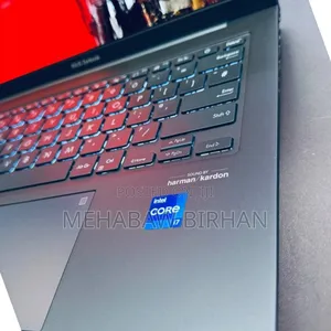 New Laptop Asus ZenBook 13 UX331UN 16GB Intel Core I7 SSD 512GB