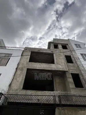 5bdrm Townhouse/Terrace in Haile Garment, Nifas Silk-Lafto for sale