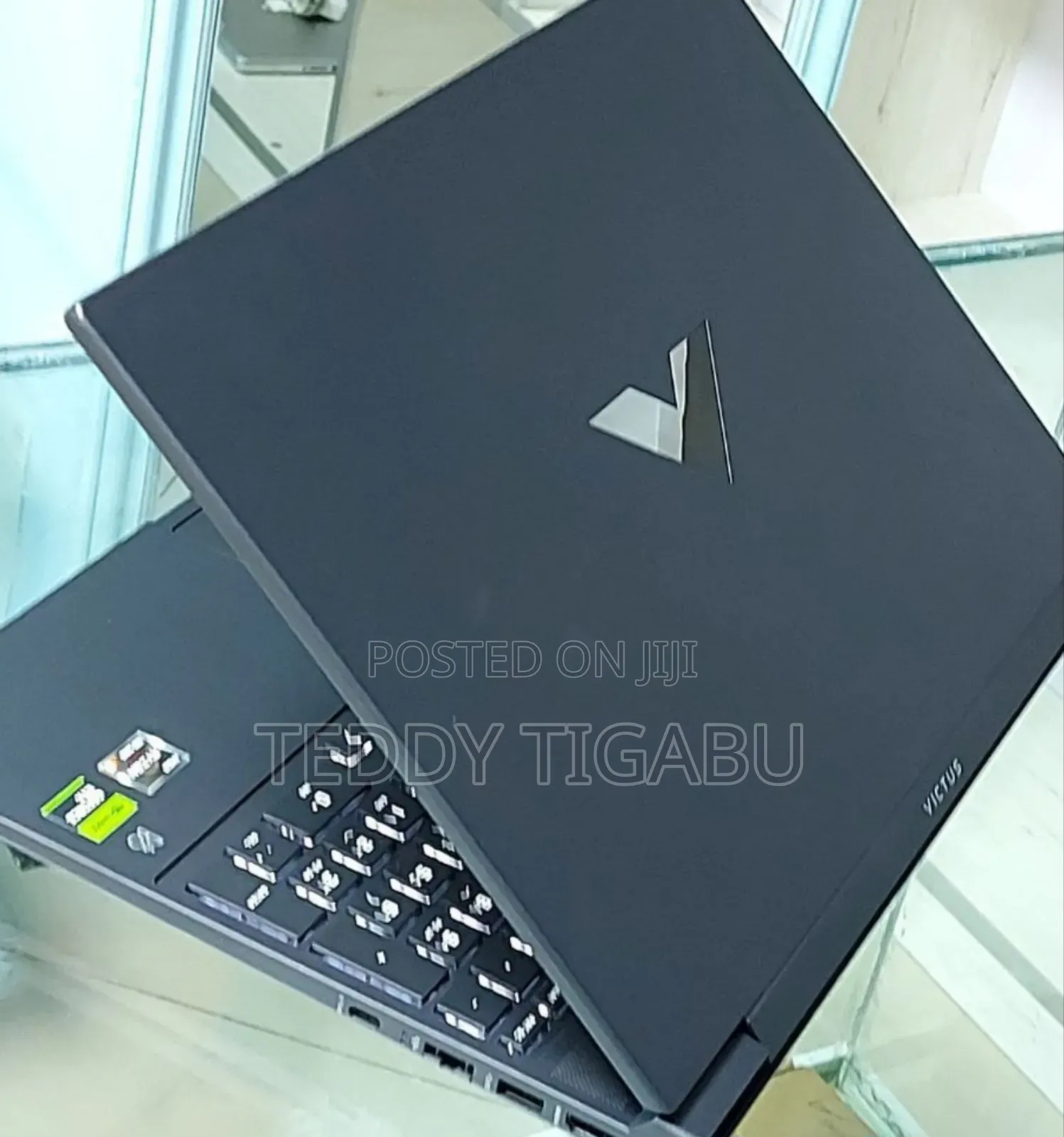 New Laptop HP Victus 15 8GB AMD Ryzen 5 SSD 512GB