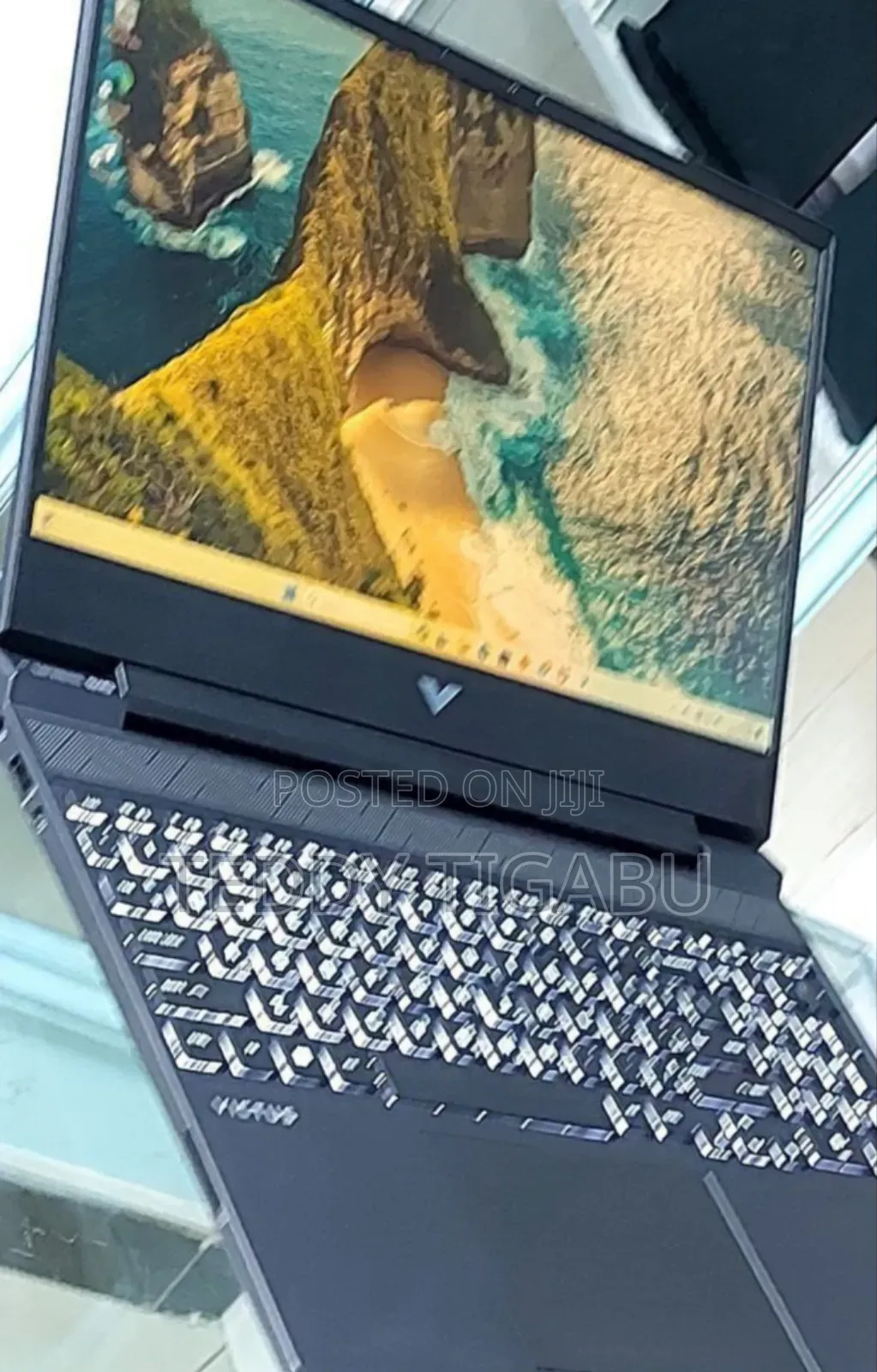 New Laptop HP Victus 15 8GB AMD Ryzen 5 SSD 512GB