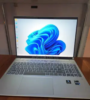 New Laptop HP 16GB Intel Core I7 SSD 1T