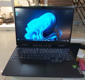 New Laptop Lenovo LOQ 15IRH8 16GB AMD Ryzen 5 SSD 512GB