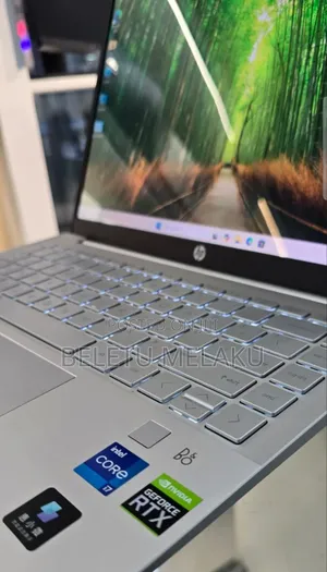 New Laptop HP Pavilion 14 16GB Intel Core I7 SSD 512GB