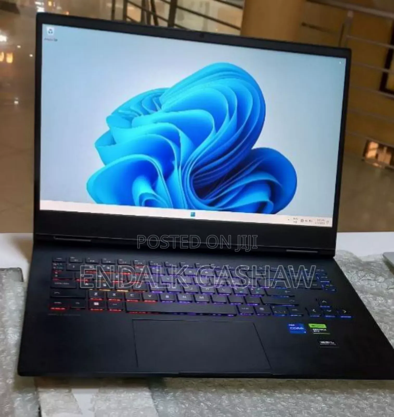 New Laptop HP Omen 16 16GB Intel Core I7 SSD 512GB