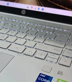 Photo - New Laptop HP 16GB Intel Core I7 SSD 512GB