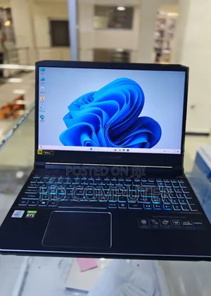 New Laptop Acer Predator Helios 300 16GB Intel Core I7 SSD 512GB