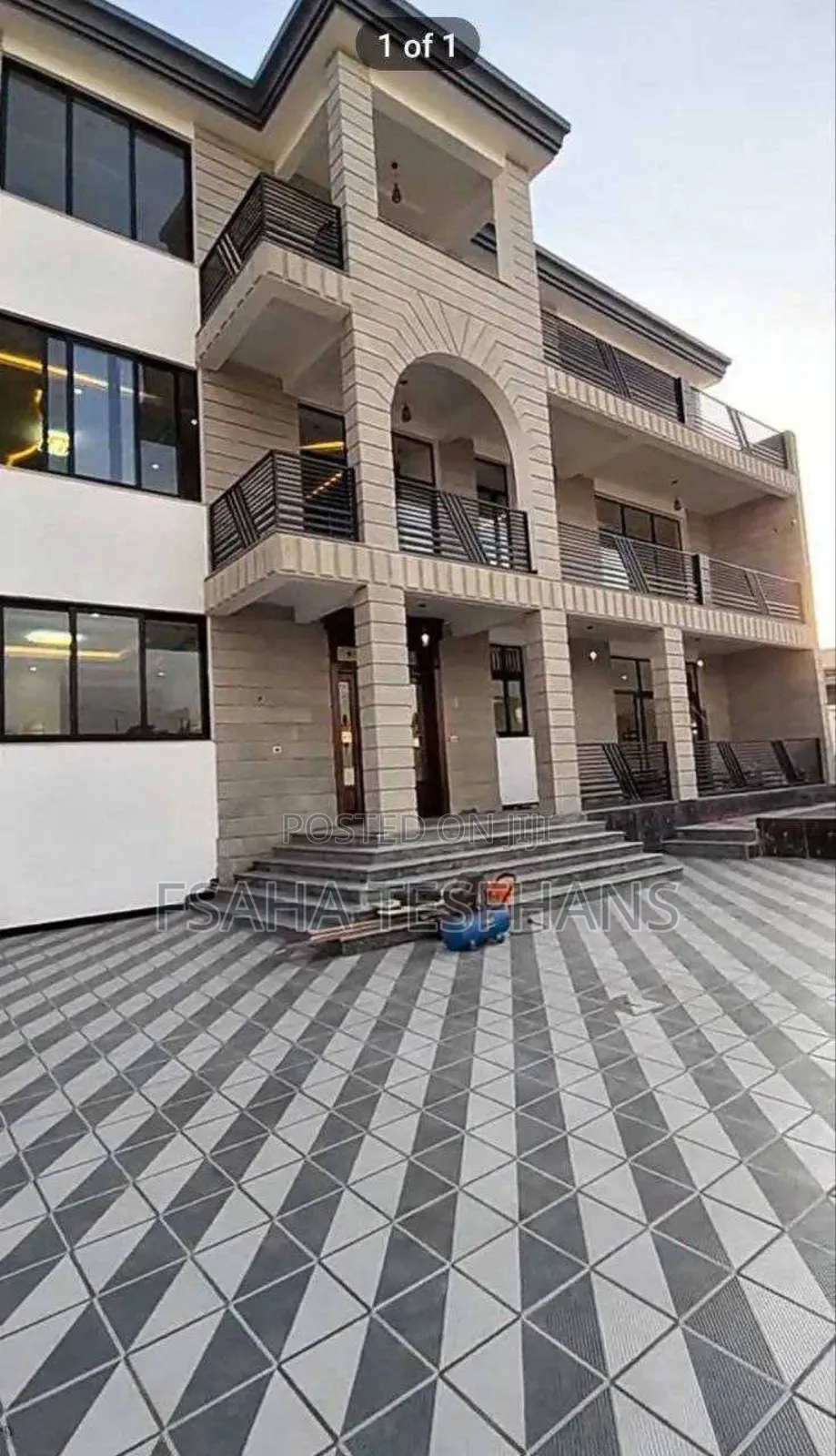 7bdrm House in G+1House, Bole for rent