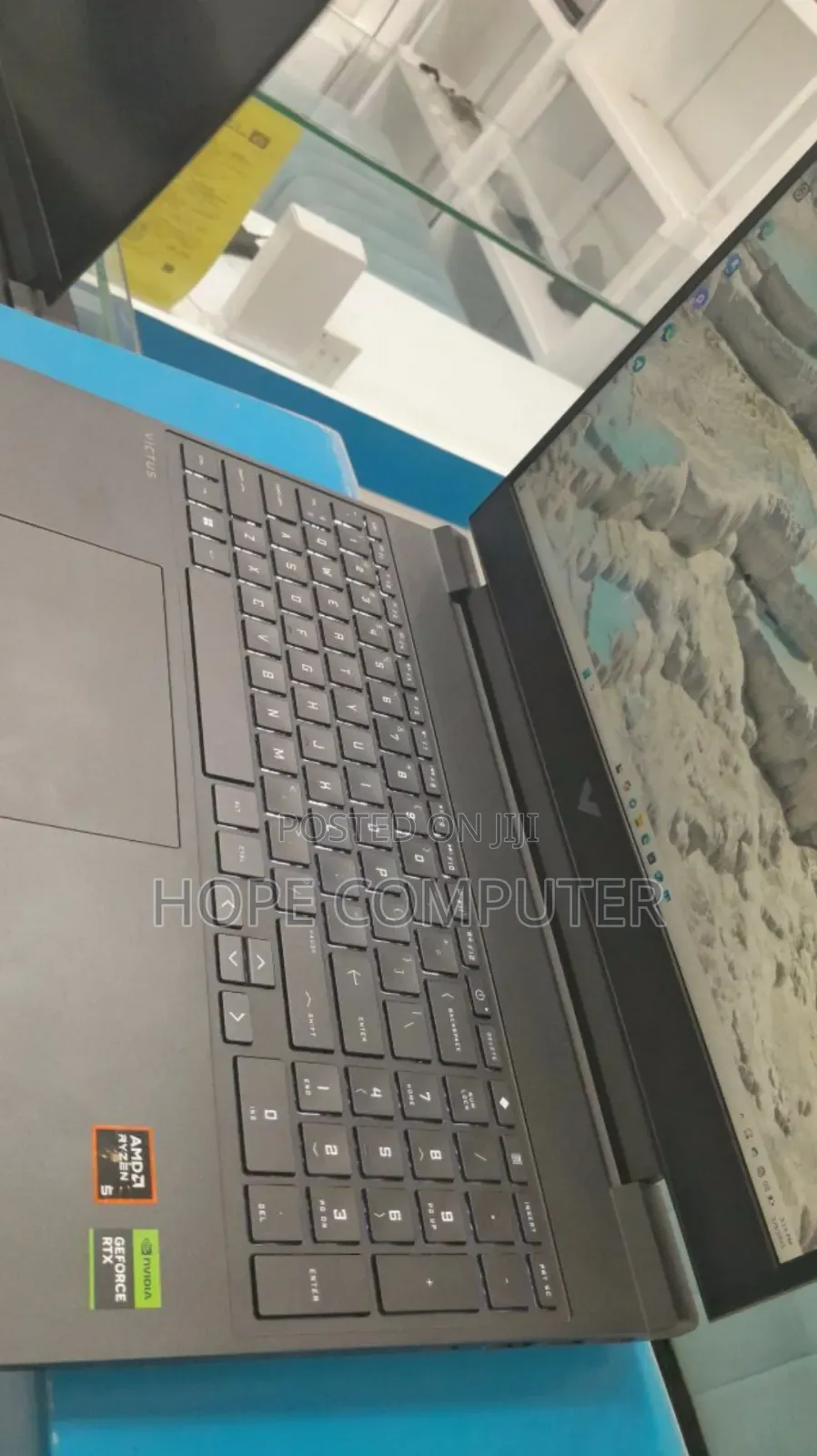 New Laptop HP Victus 15 16GB AMD Ryzen 5 SSD 1T