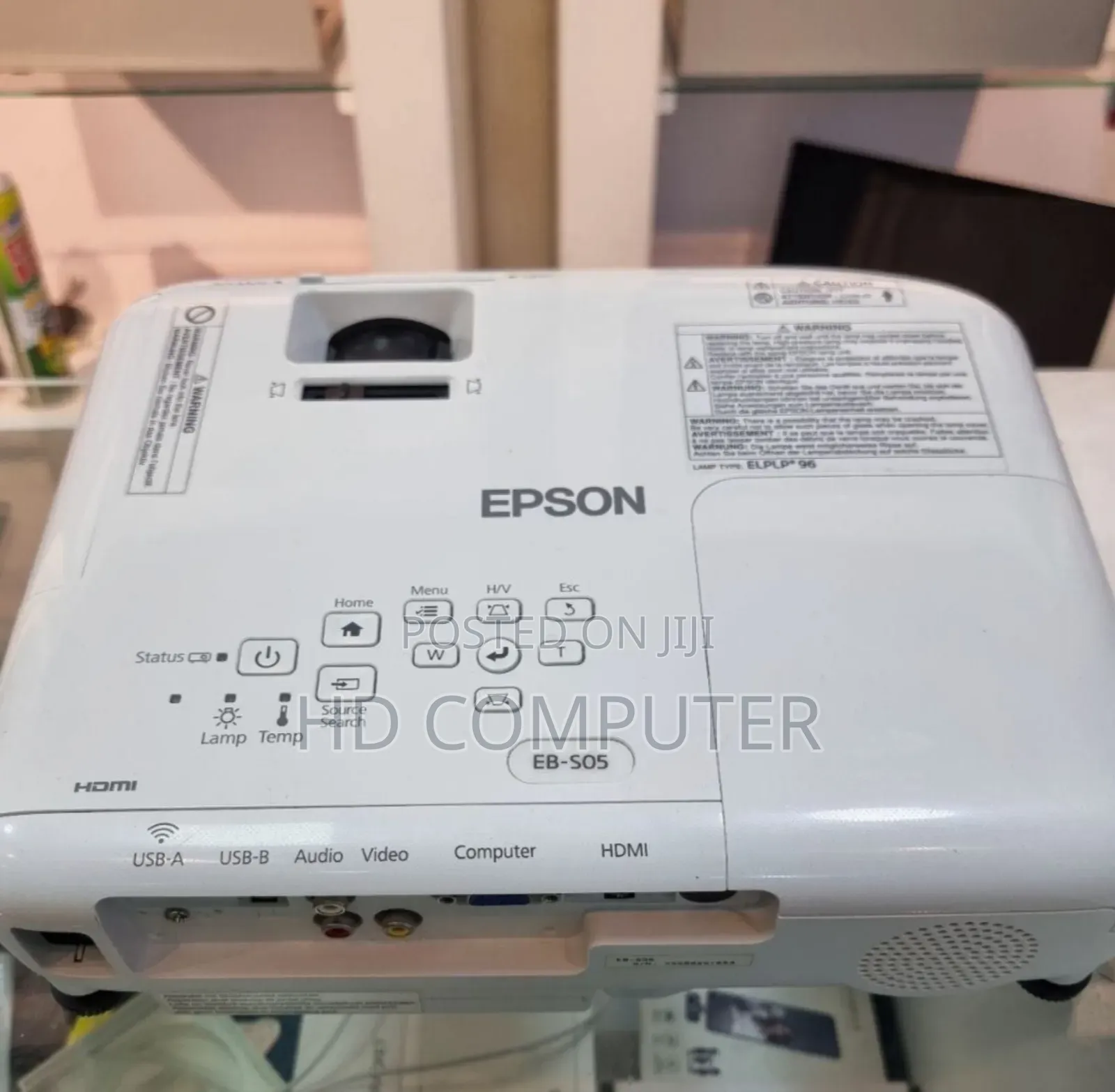 Epson-S05 Projecter