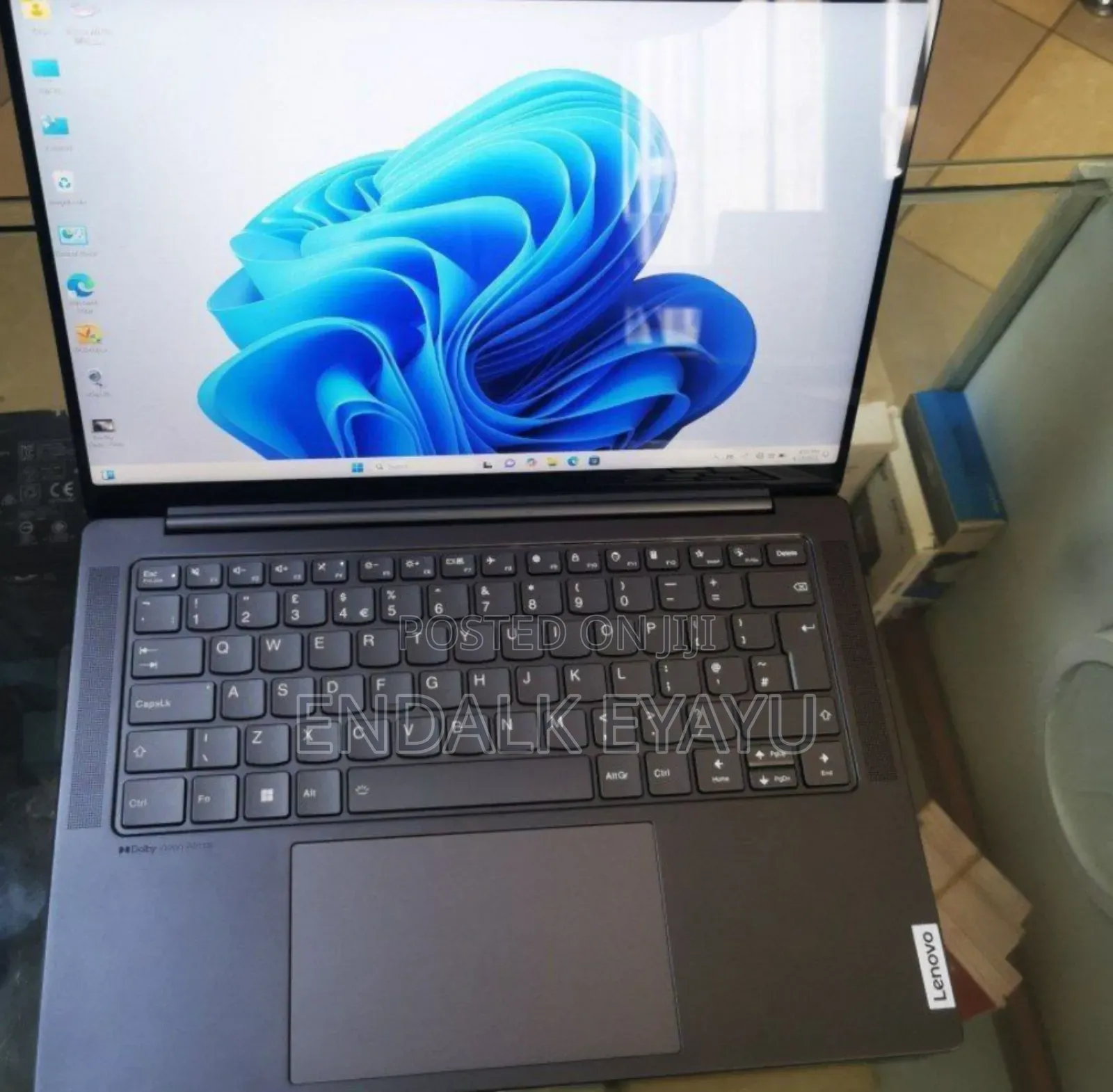 New Laptop Lenovo 32GB Intel Core I7 SSD 1T