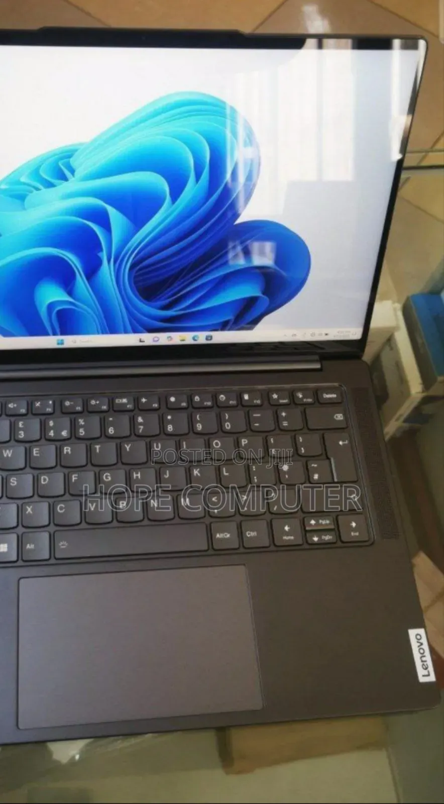 New Laptop Lenovo Yoga 3 32GB Intel Core I7 SSD 1T