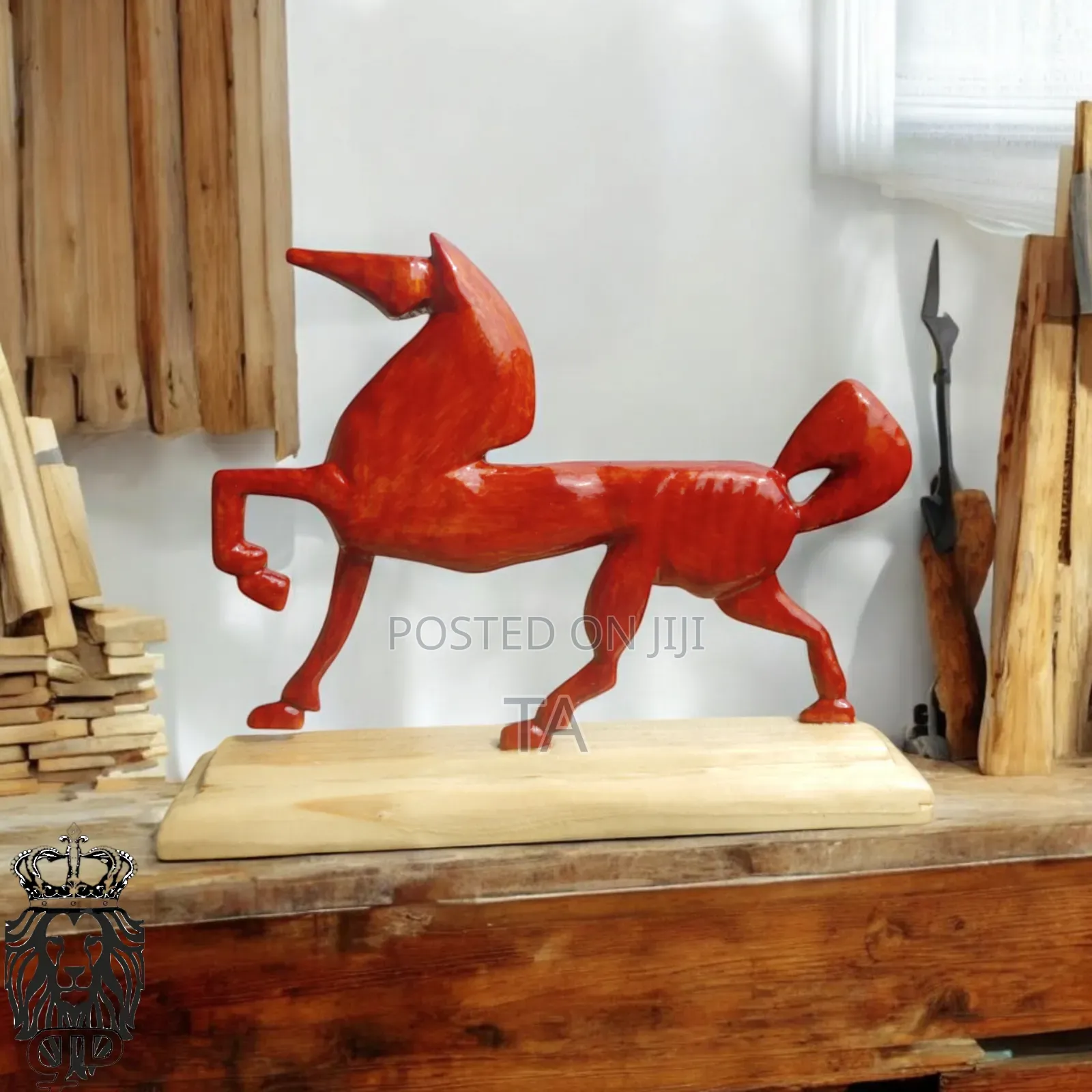 Decor Handcrafted Wooden Horse Sculpture*