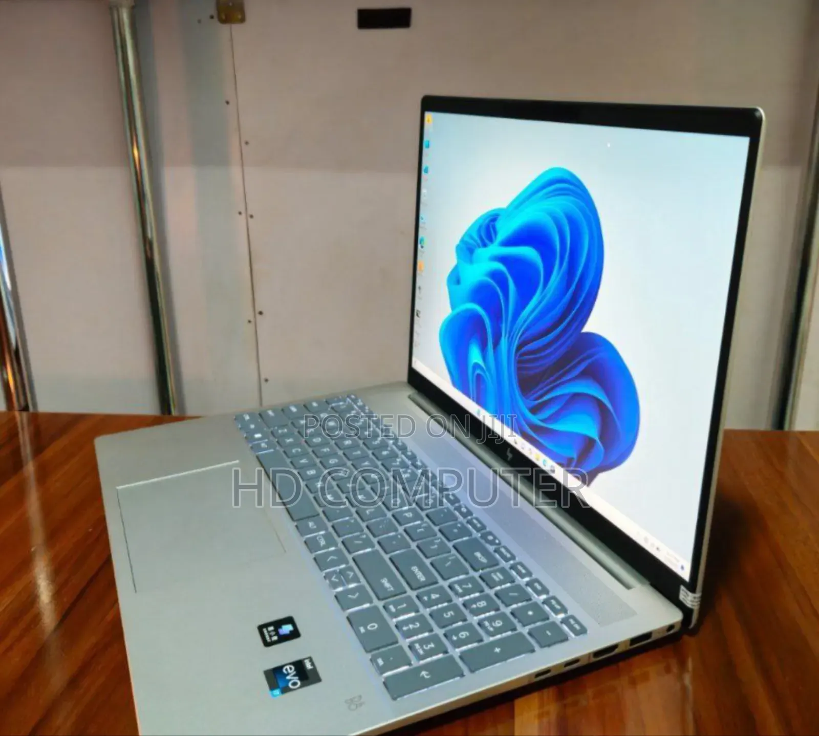 New Laptop HP 16GB Intel Core I7 SSD 1T