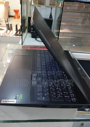 New Laptop Lenovo LOQ 15IRH8 16GB AMD Ryzen 5 SSD 512GB